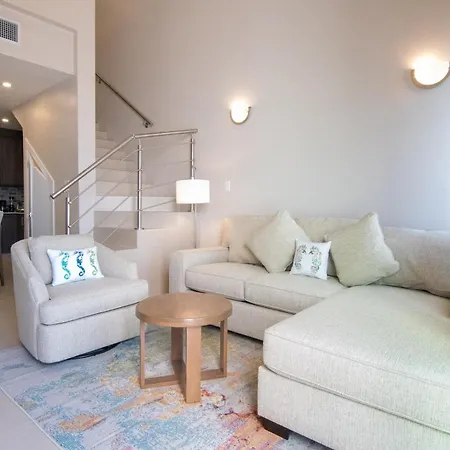Chic Open-Concept Cabana Loft Located 2 Miles North, San Pedro Town, Belize!